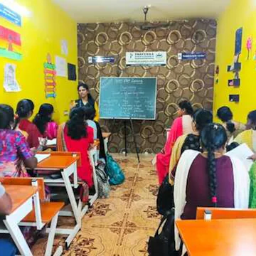 Why Montessori Teacher Training Is a Great Career Choice in Chennai